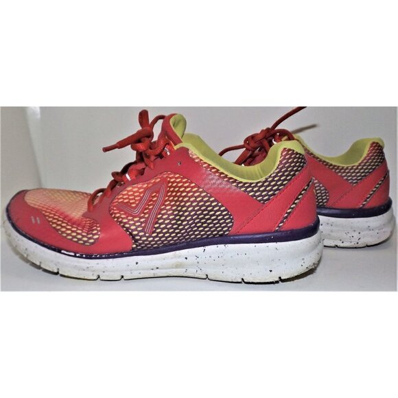 Vionic 335 Elation 1.0 women's 8.5 red low top laced sneakers - Picture 3 of 9